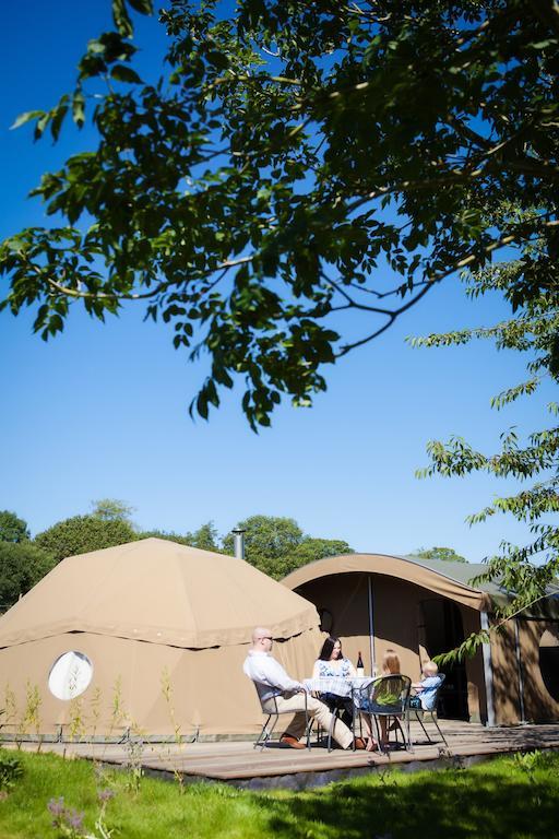 Durrell Wildlife Camp Hotel Trinity ภายนอก รูปภาพ